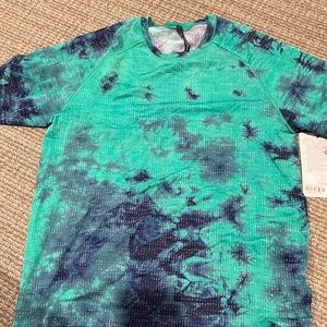 Lululemon Metal Vent Tech T 2.0 Tie Dye
